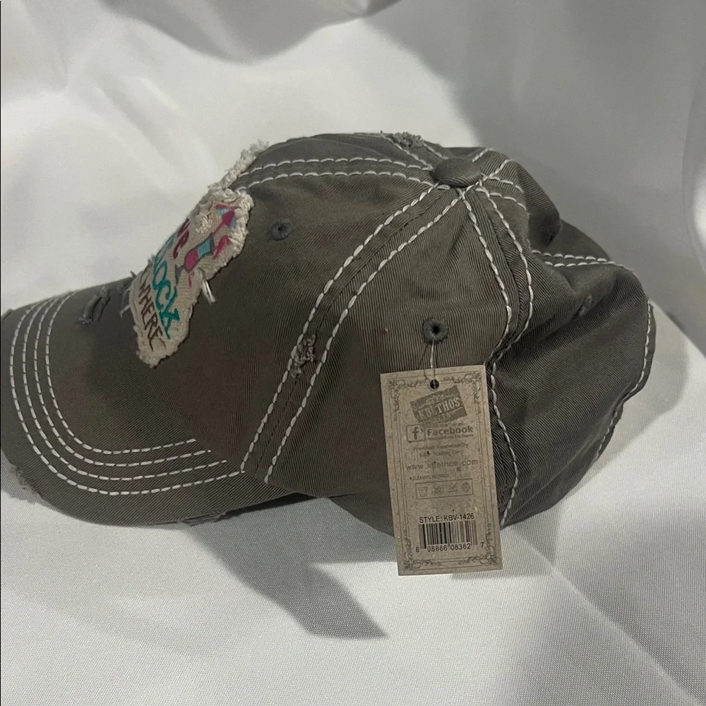 Gray Distressed Cap with‎ Embroidered Patch